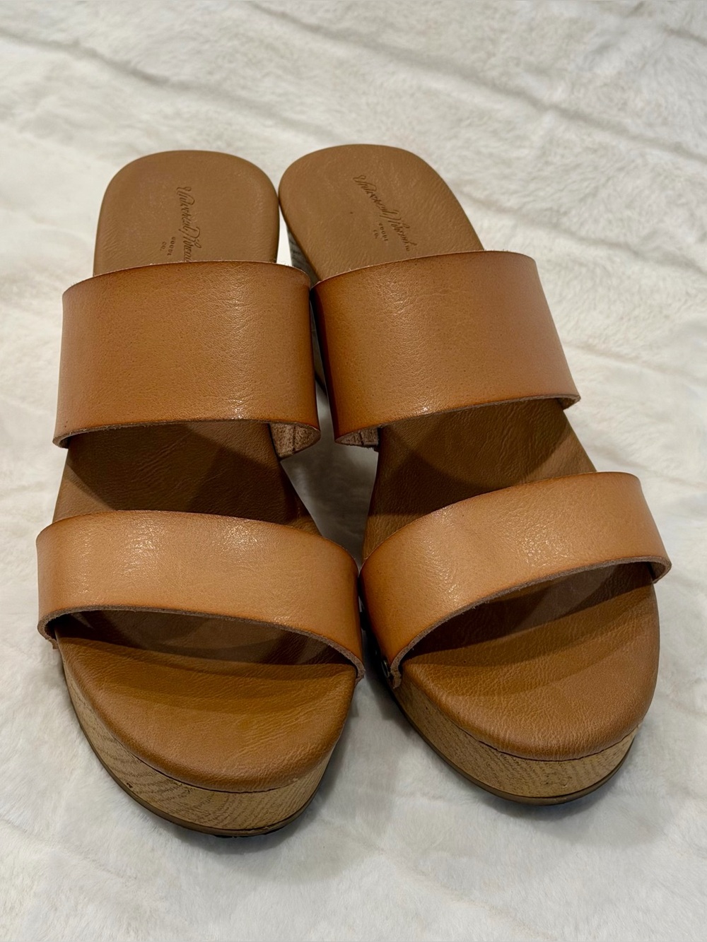 Universal Thread Tan Boho Platform Wedge Sandals